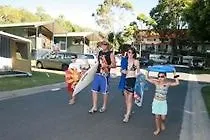 Burleigh Beach Tourist Park Gold Coast 2*,