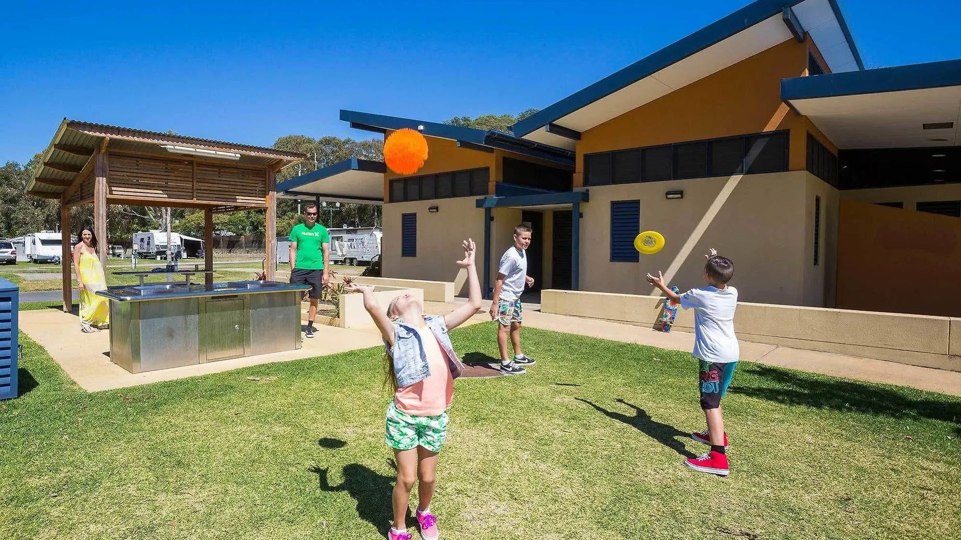 Burleigh Beach Tourist Park Gold Coast Hotel